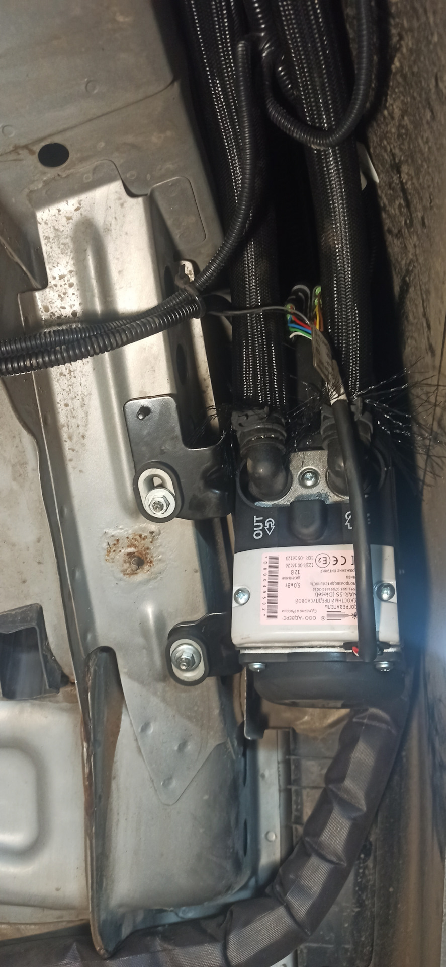 Бинар 5s +gsm модуль в мл 164 дизель — Mercedes-Benz M-Class (W164), 3 ...