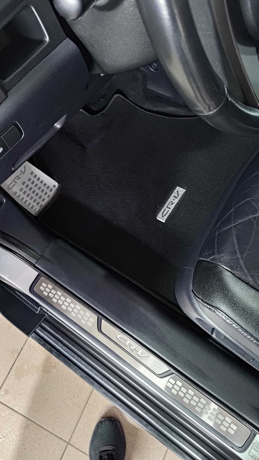 Велюровые ковры оригинал 08P15-SWW-612A — Honda CR-V (RE), 2 л, 2009 ...