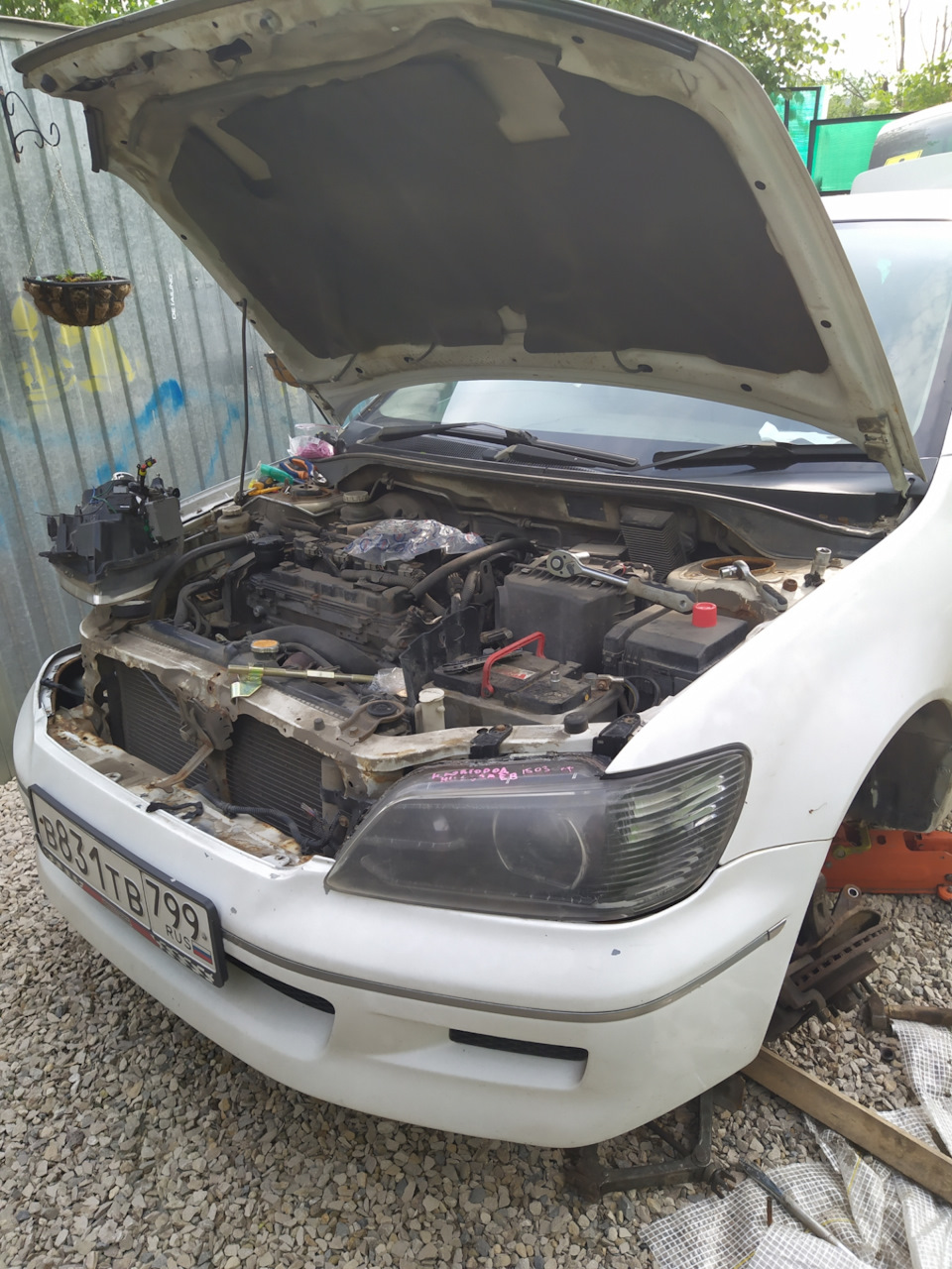 Привычное состояние для машины — Mitsubishi Cedia