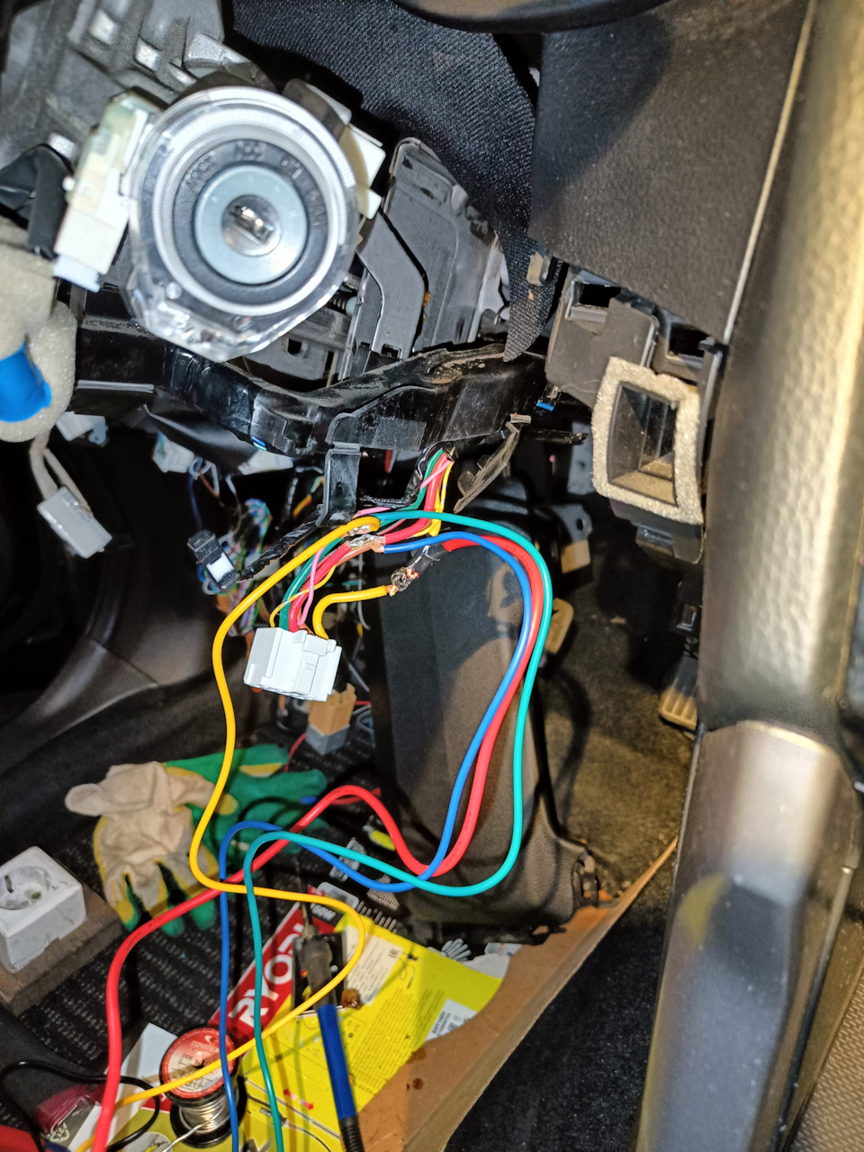 Установка сигнализации + бесключевой обход иммобилайзера — Subaru ...