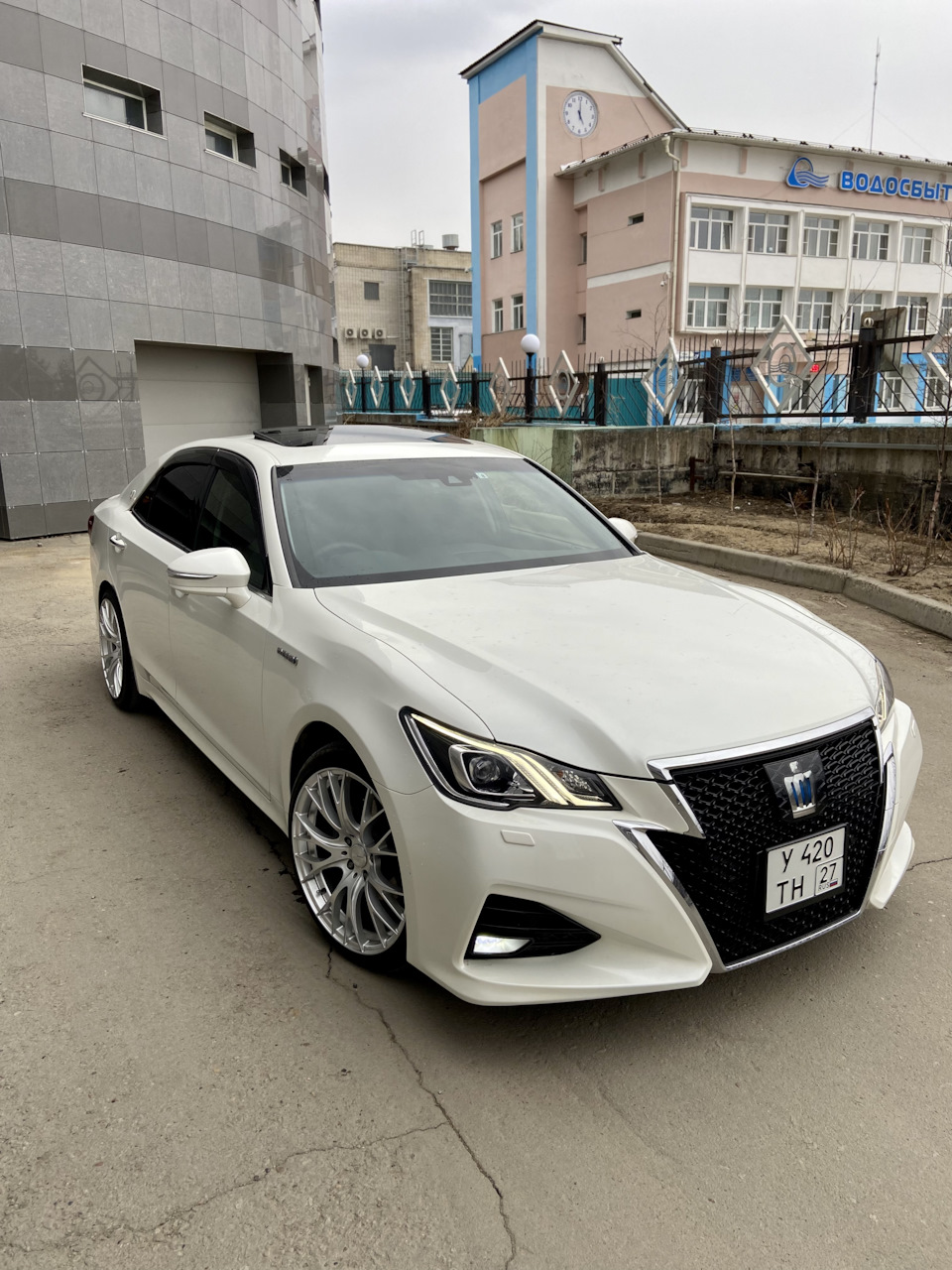 Toyota Crown s210