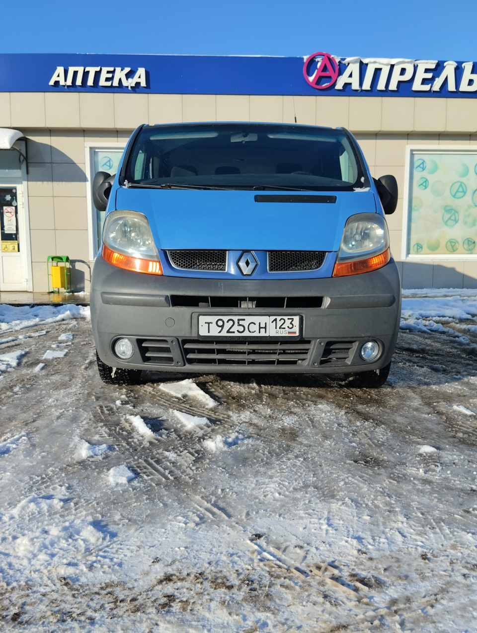 выбор машины дня. — Renault Trafic (2G), 1,9 л, 2004 года | рейтинг и  продвижение | DRIVE2