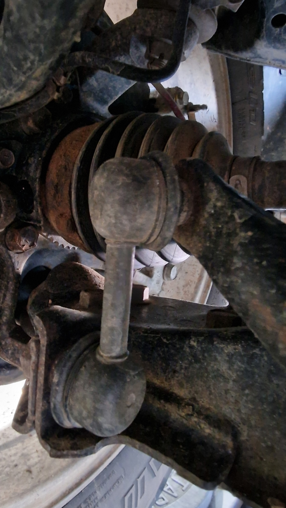 Пришло время менять стойки стабилизатора — Mitsubishi Pajero (4G), 3,2 ...