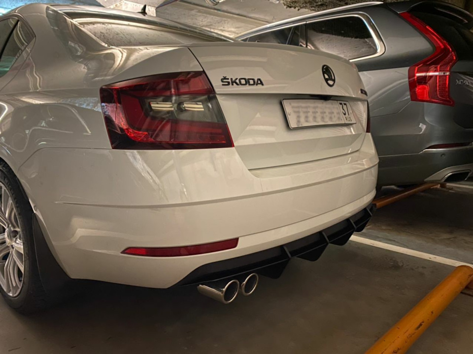 18. Диффузор заднего бампера — Skoda Octavia A7 Mk3, 1,8 л, 2018 года ...