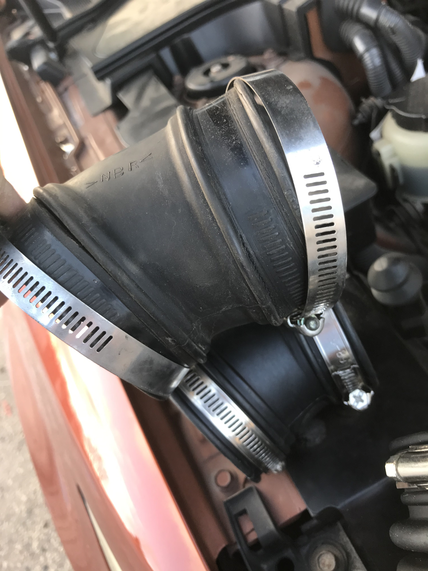 Запах тухлых яиц на Газу. — Infiniti FX (1G), 3,5 л, 2006 года ...