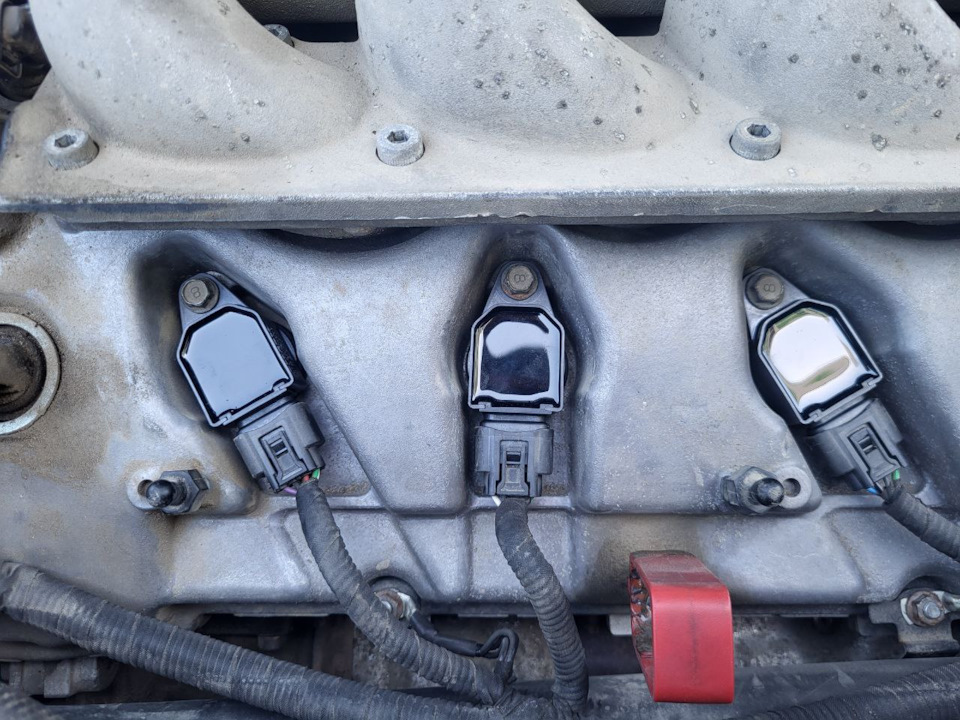 セル OEM Код 21854537 | Hydraulic cylinder steering Бренд Volvo