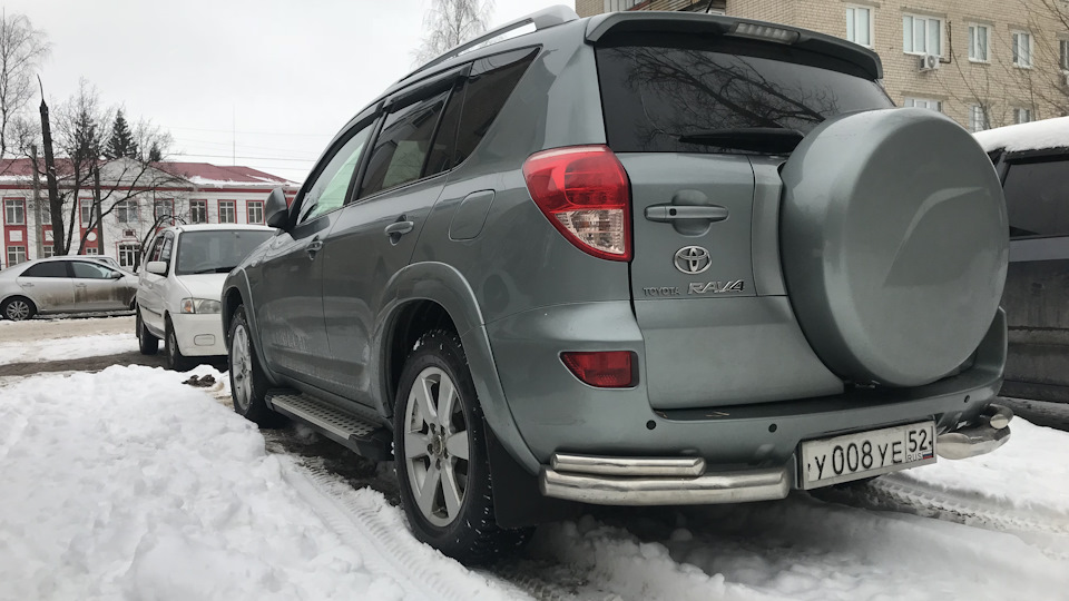 Toyota RAV4 (III) 2.4 бензиновый 2008 | 2.4 бензин на DRIVE2