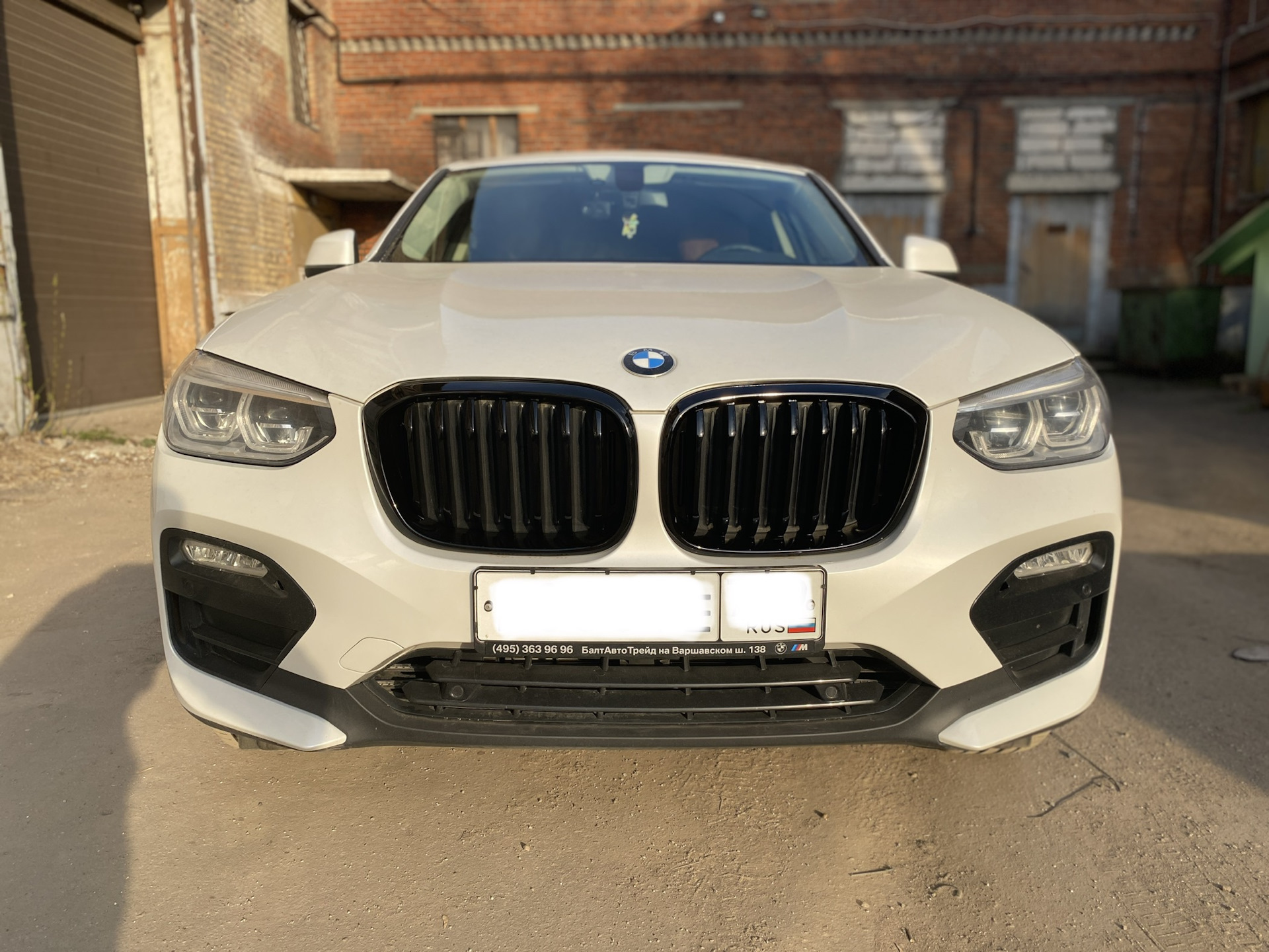 BMW 4 ноздри