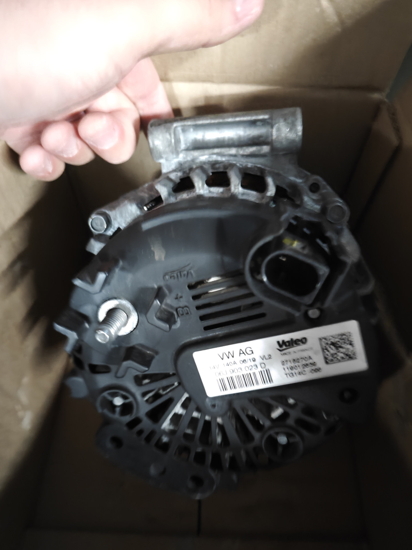 Замена генератора — Skoda Octavia A7 Mk3, 1,8 л, 2013 года ...
