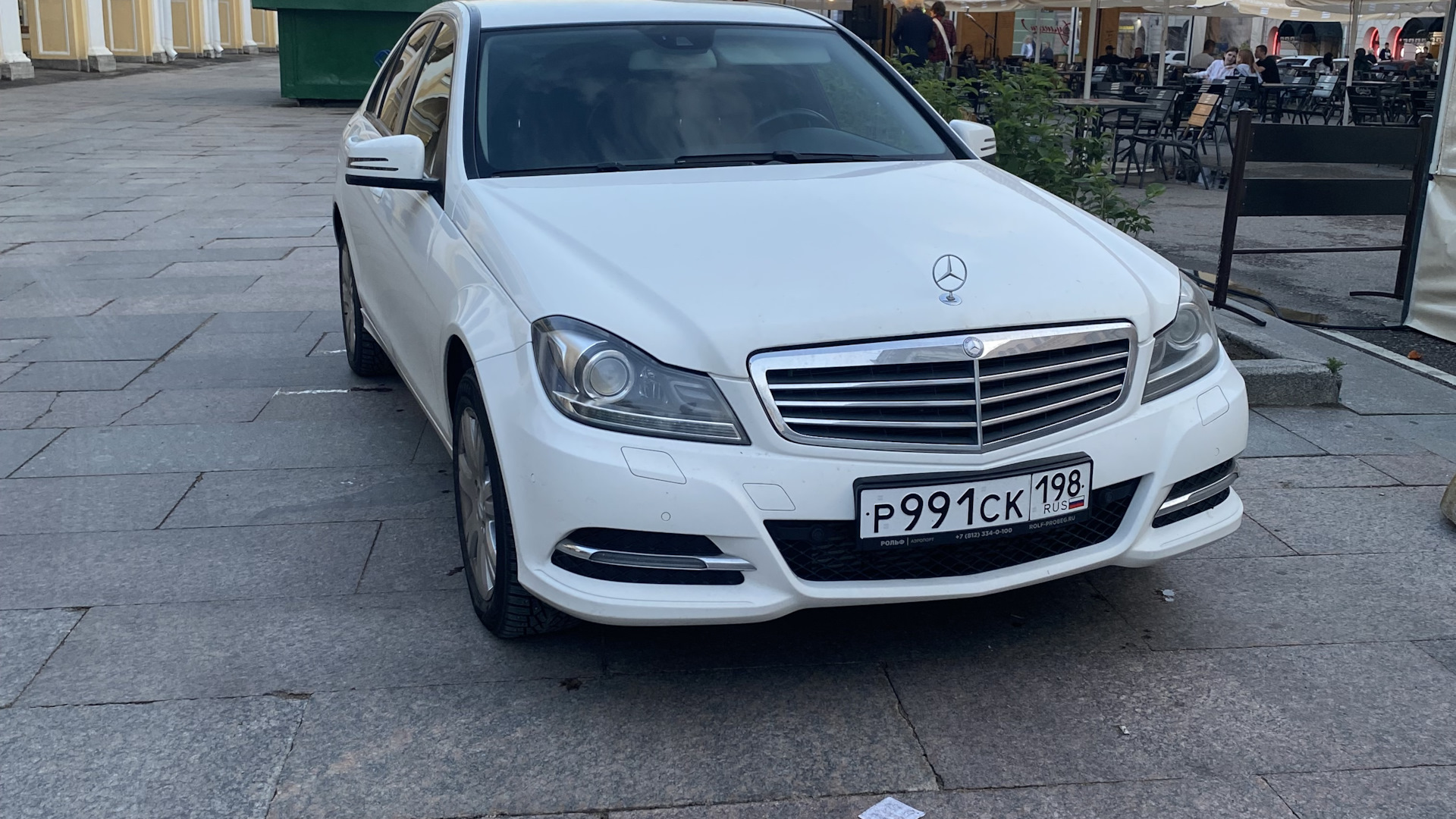 Mercedes-Benz C-class (W204) 1.6 бензиновый 2013