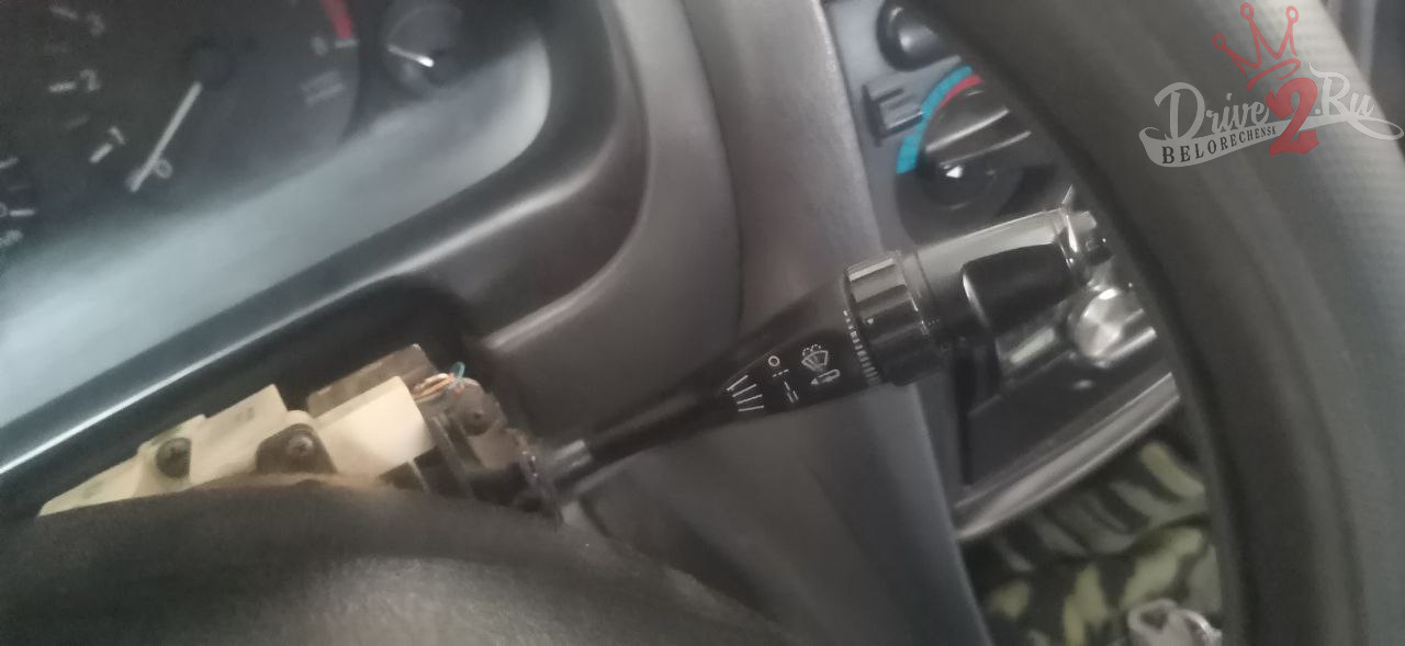 08. Переключатели поворотников и дворников. — Mitsubishi Carisma, 1,6 л ...
