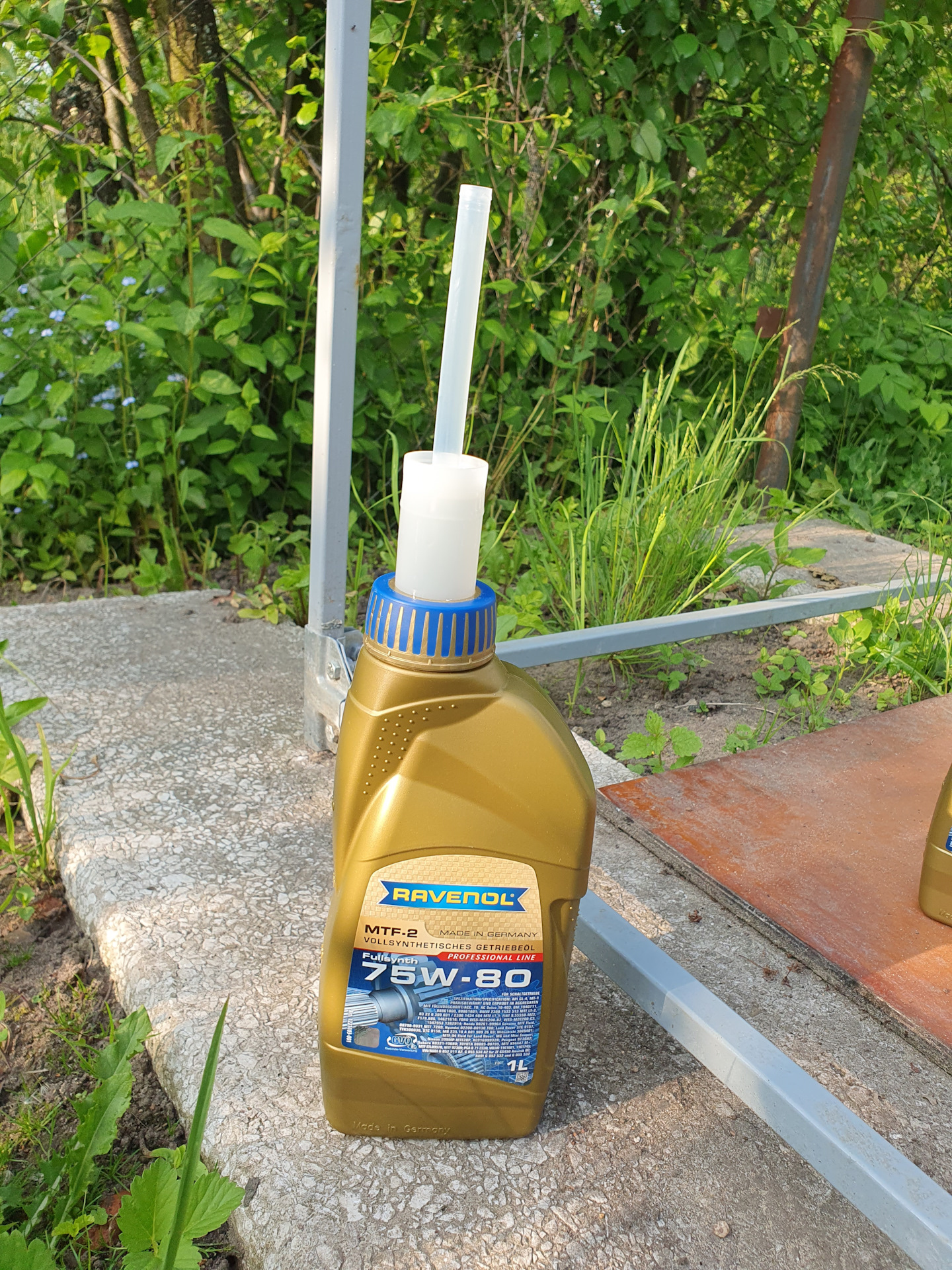 Замена трансмиссионного масла в МКПП (BVM5) на Пежо 408 двигатель EP6 ...