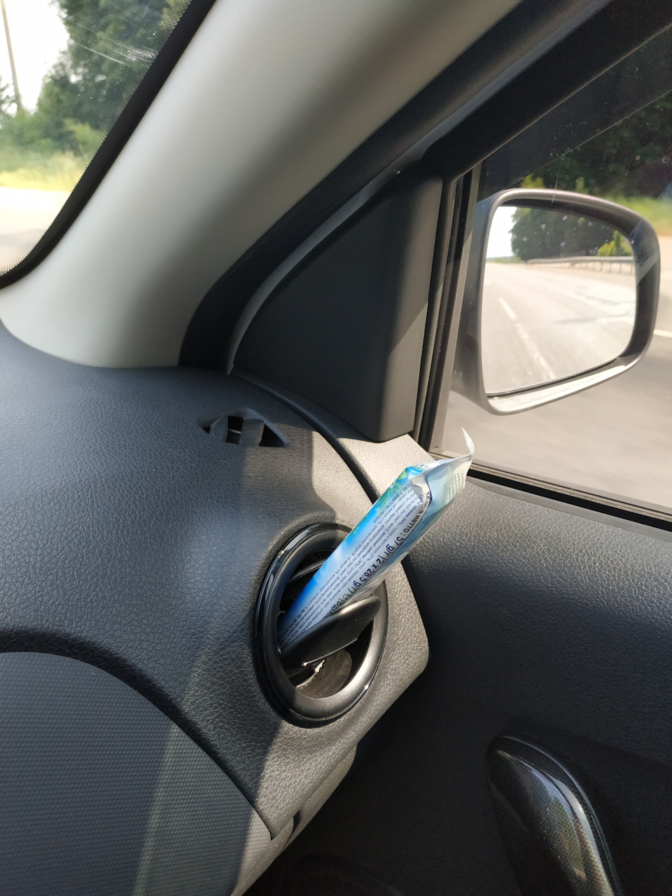 Летние лайфхаки для автомобиля: 11 практичных советов для экономии и комфорта