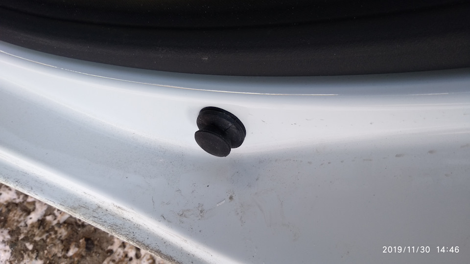 Встал как родной. — Lada Vesta SW (1G). Запчасти на фото: 113014