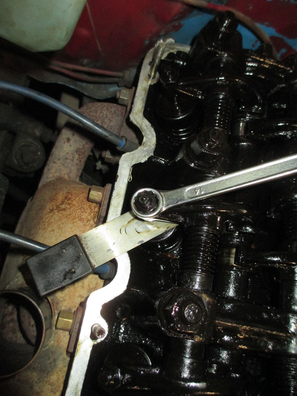 Запись №35 "Регулировка теплового зазора клапанов " — Москвич 2140, 1,5 ...