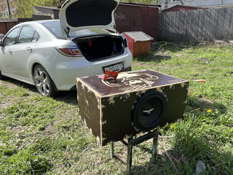 Покраска короба сабвуфера — Mazda 6 (2G), 2 л., 2011 года | автозвук ...