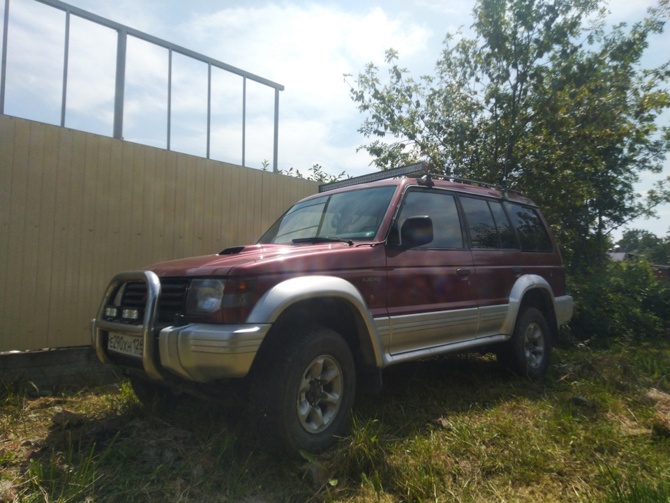 Фото в бортжурнале Mitsubishi Pajero (2G)