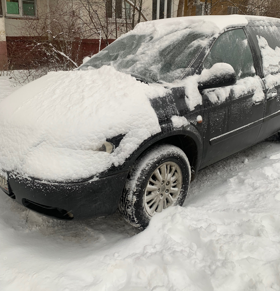 Фото в бортжурнале Chrysler Voyager (4G)