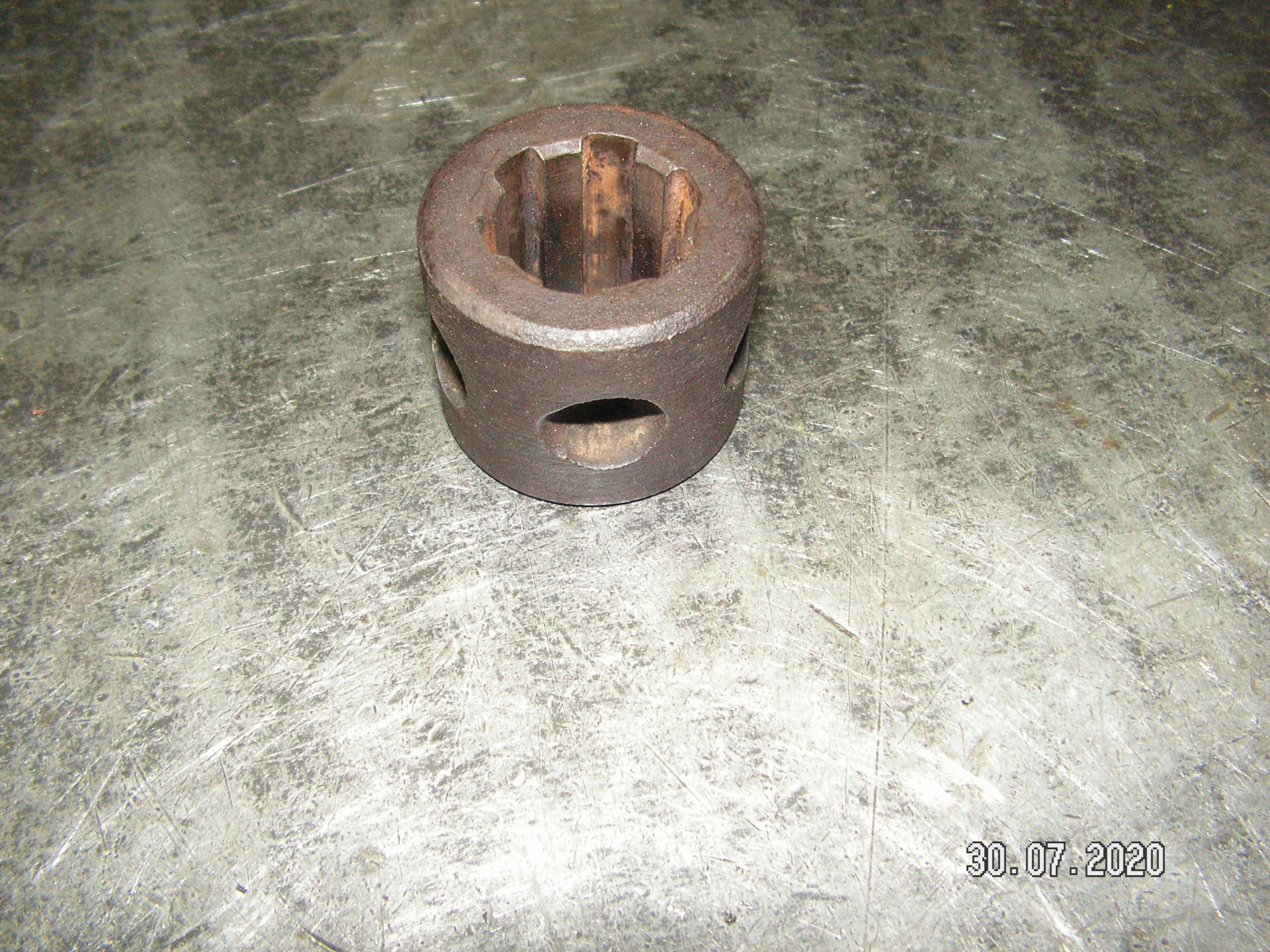 106 (6 шлиц). Втулка привода нш-10 т-25. 106 на вал нш10 (6 шлиц). Втулка привода нш-10 т-25. Муфта шлицевая нш-10 т-40.