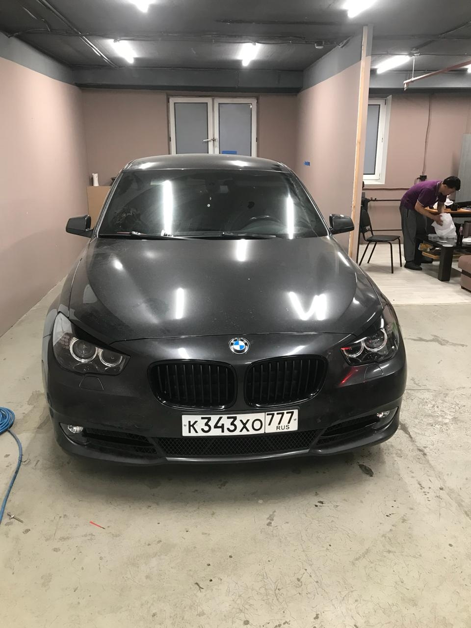 Антихром и покраска масок фар — BMW 5 series Gran Turismo (F07), 3 л, 2011  года | стайлинг | DRIVE2