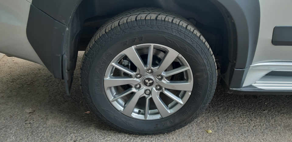 Фото в бортжурнале Mitsubishi Pajero Sport (3G)