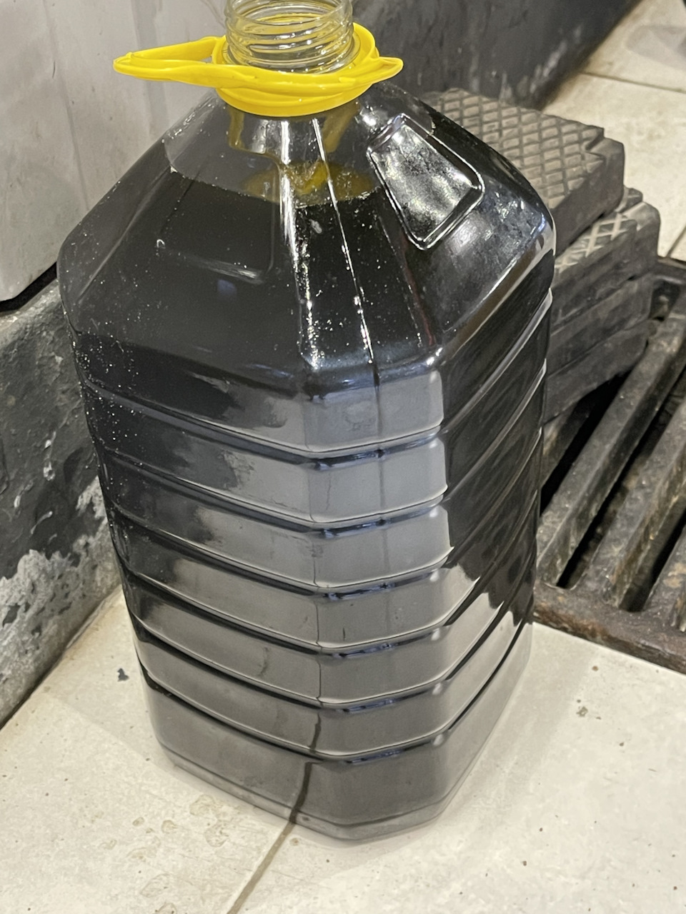 Замена масла и фильтра в DW6 — Renault Talisman, 1,6 л, 2018 года ...