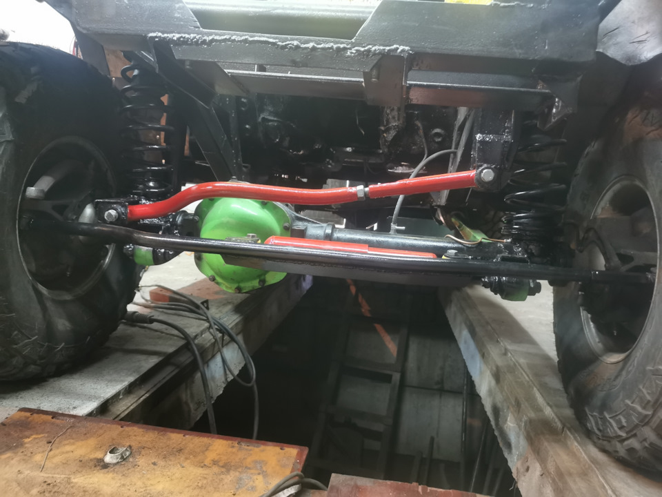 Пружинная подвеска на клюшка (продольных рычагах) — Lada 4x4 3D, 1,6 л ...