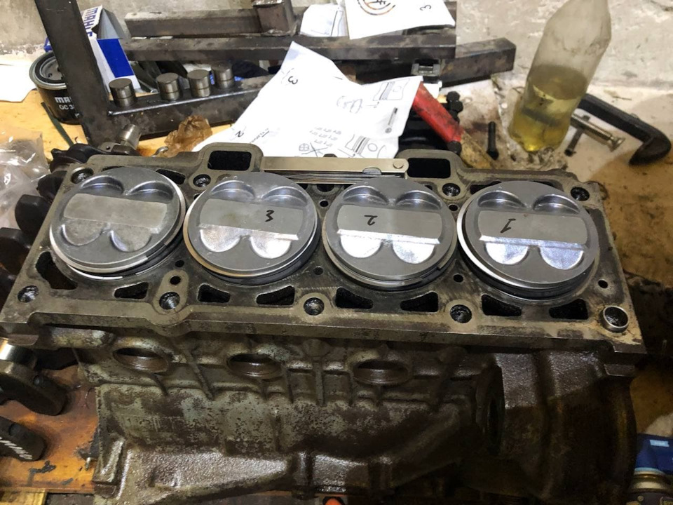 Потихоньку собираю двигатель, отмыл коробку. — LADA Приора седан, 1,6 л ...