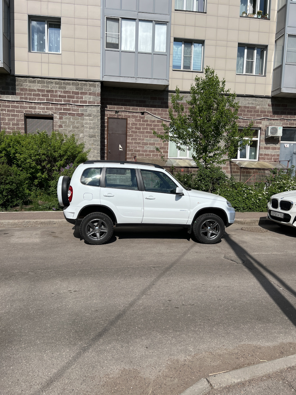 Машина продана. — Chevrolet Niva GLX, 1,7 л, 2012 года | продажа машины |  DRIVE2