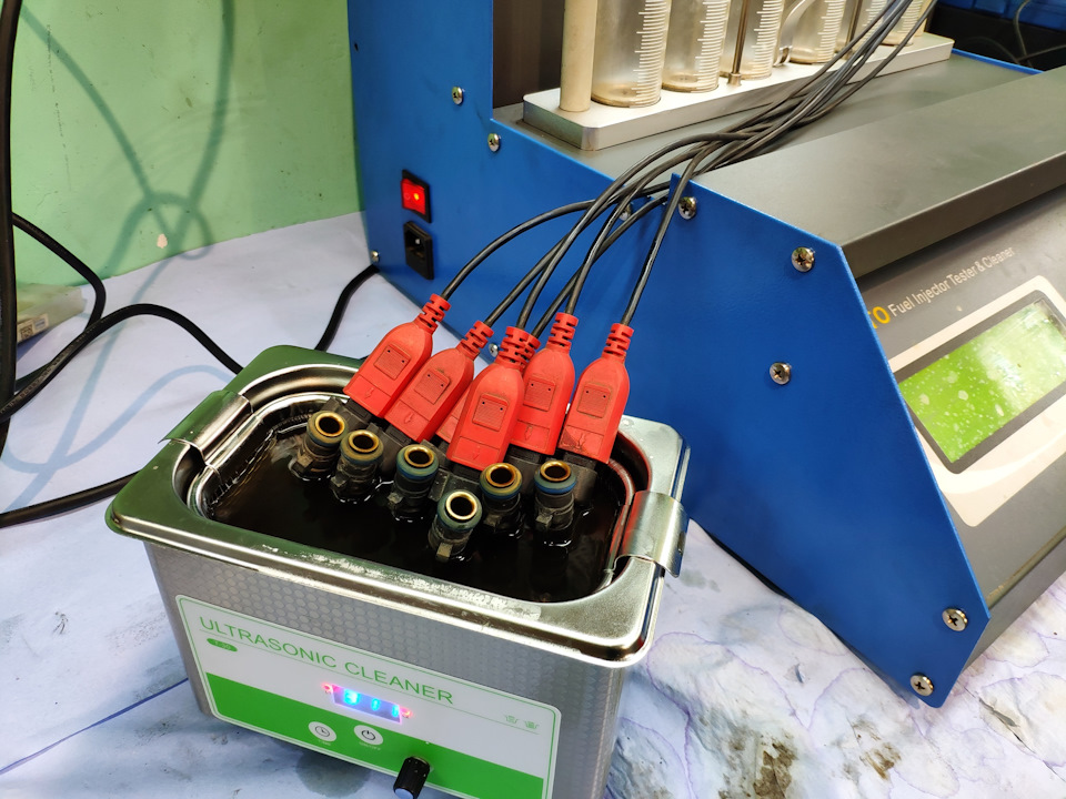 Чистка форсунок и дз. — Chrysler 300 (300C) (1G), 3,5 л, 2006 года ...