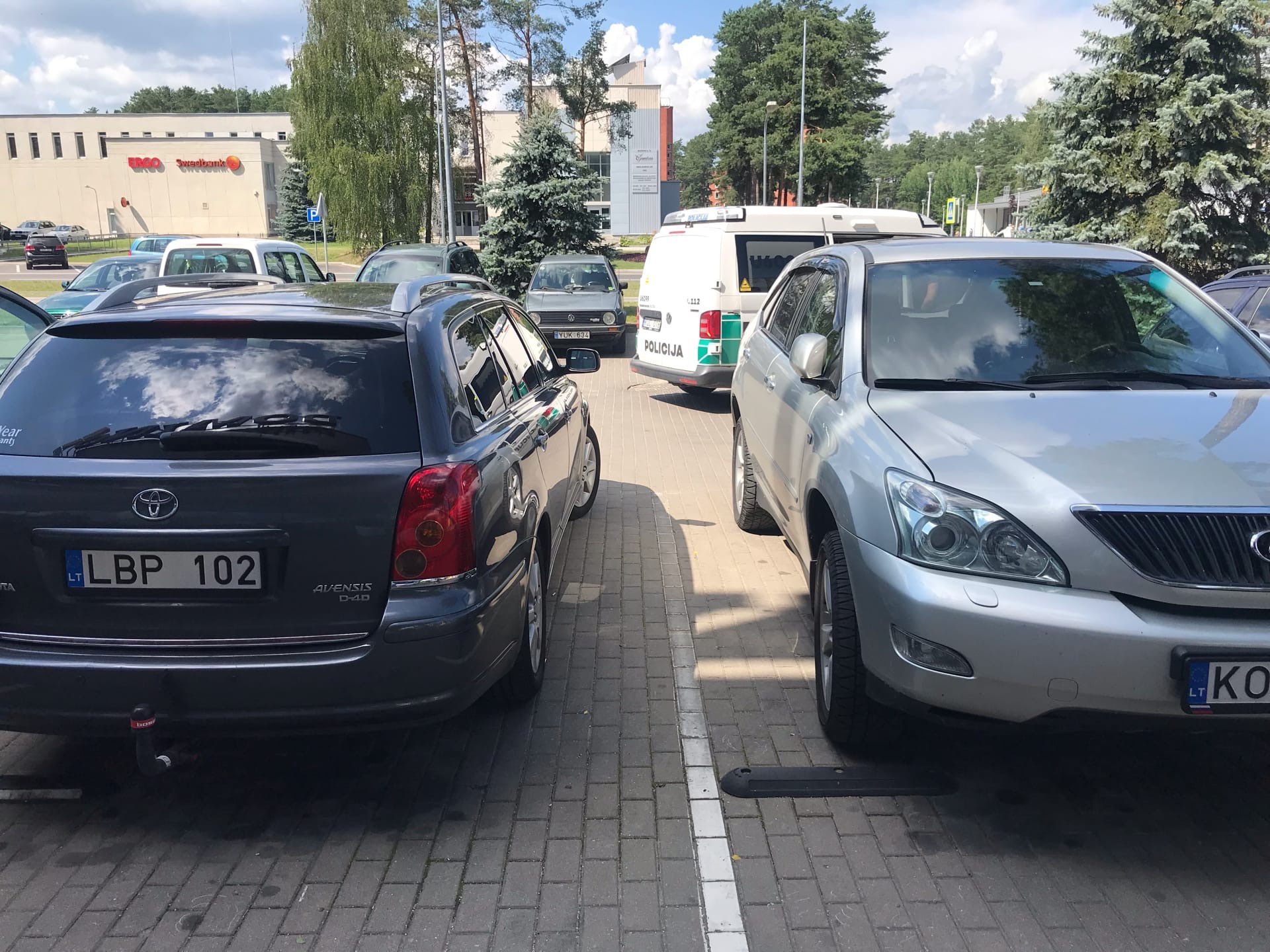 23. Неприятность или научитесь открывать двери НОРМАЛЬНО. — Lexus RX (2G),  3,5 л, 2007 года | ДТП | DRIVE2