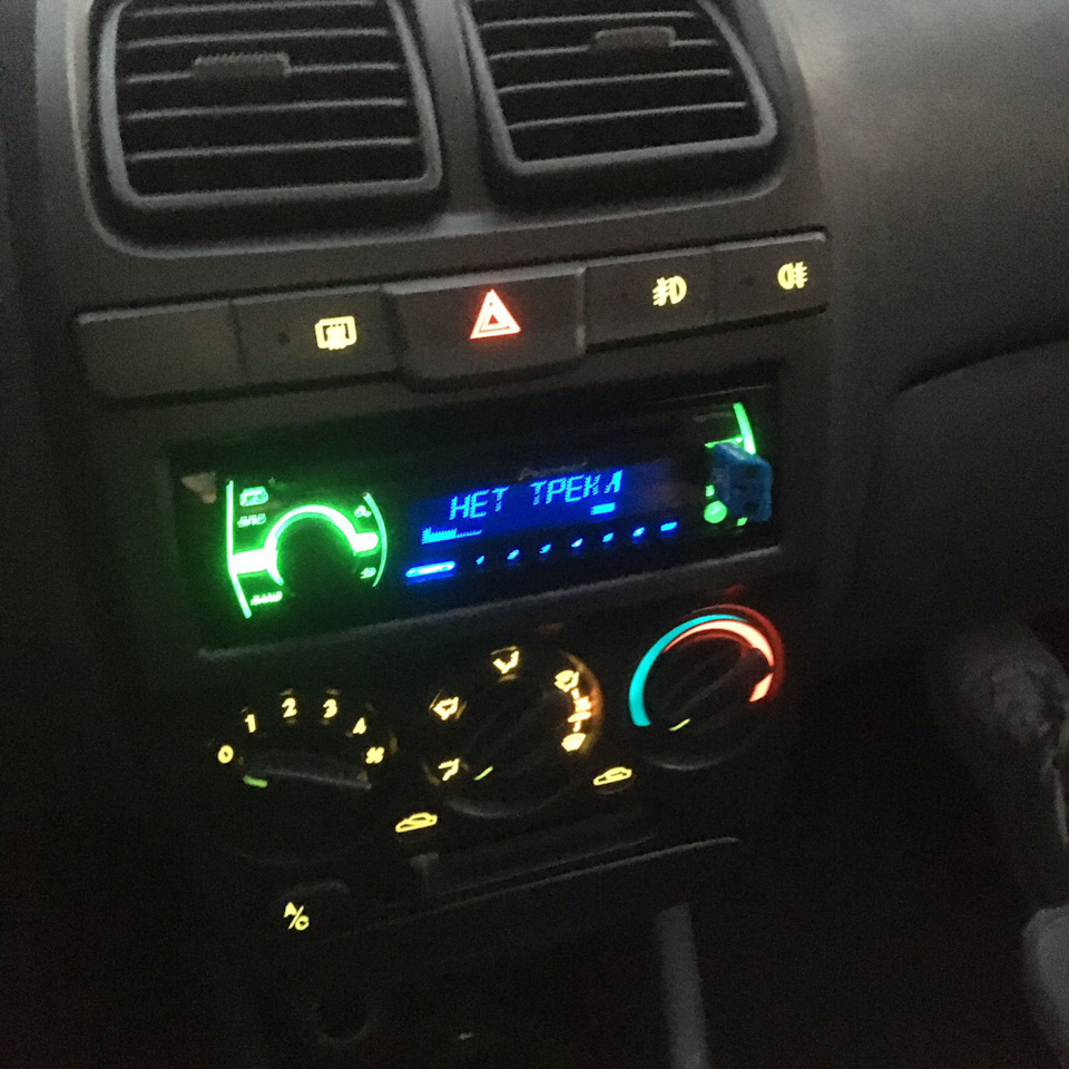 Замена всех лампочек на оригинал в панели и кнопках — Hyundai Accent ...