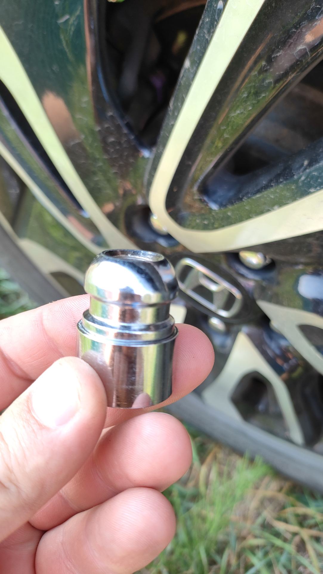 Секретные гайки (секретки) — Honda Stepwgn (5G), 1,5 л, 2015 года ...