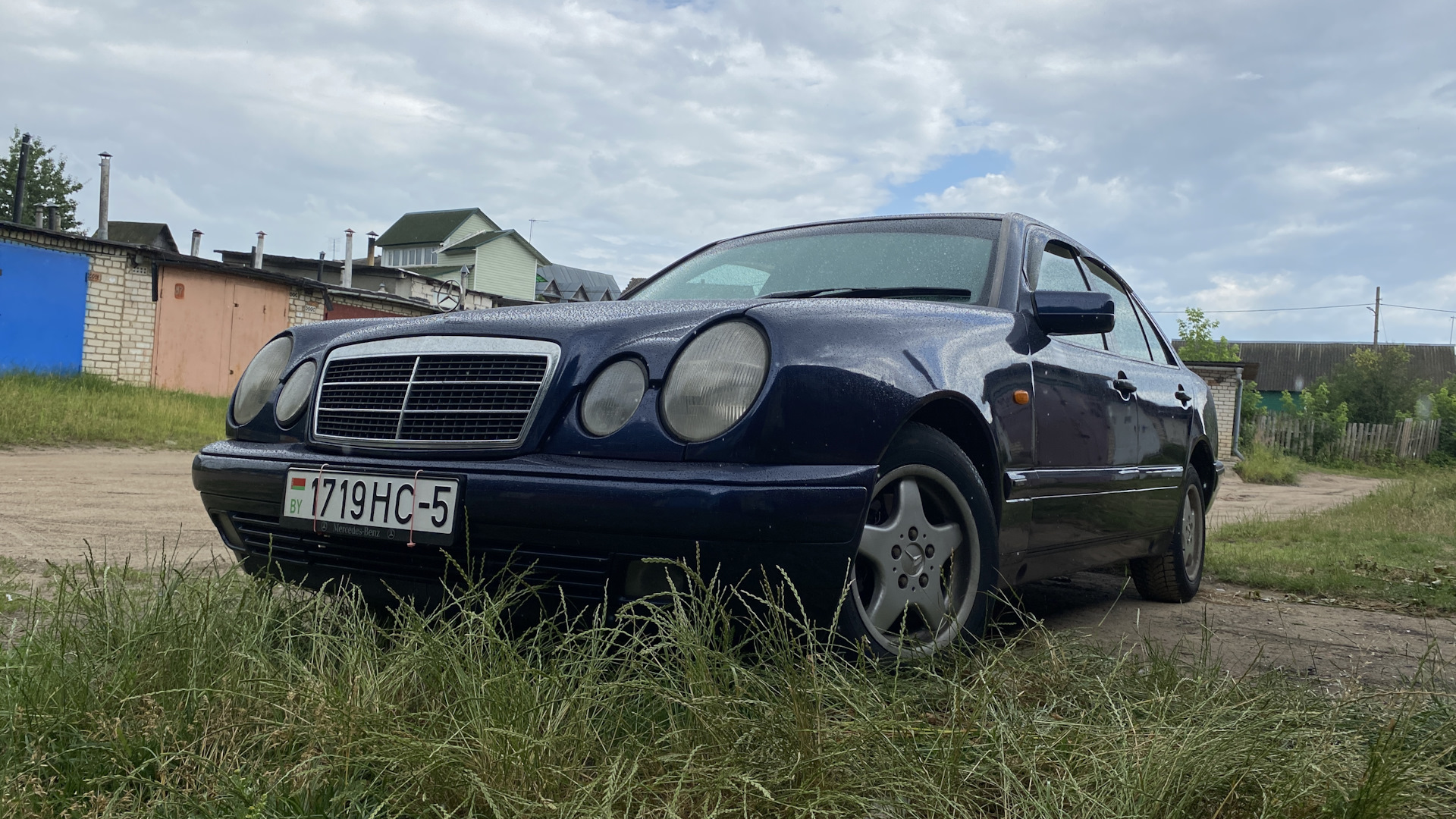 Mercedes-Benz E-class (W210) 2.2 дизельный 1998 | Синий трактор на DRIVE2