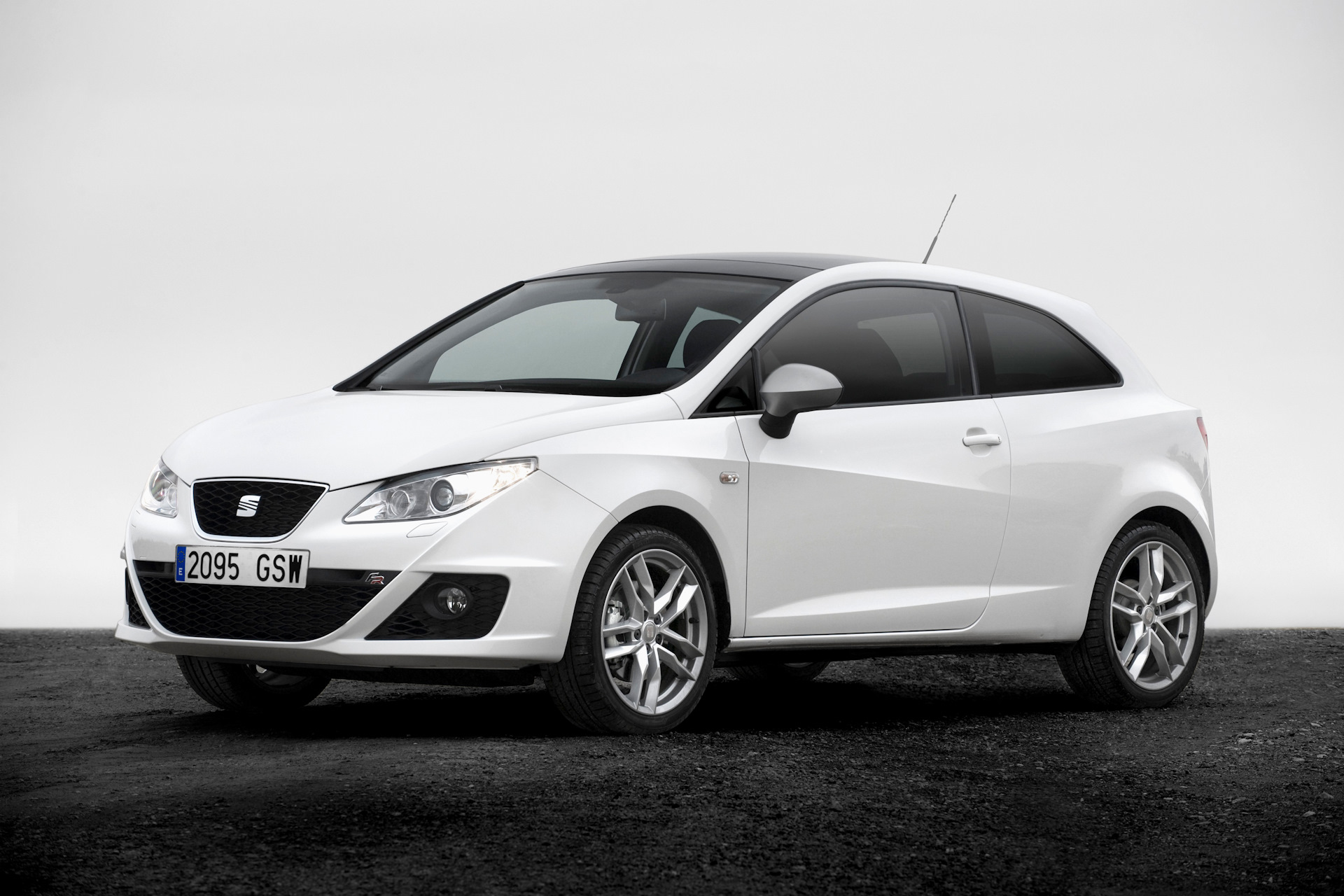 Сеат Ибица 2008. Сеат Ибица 2008 1.4. Seat Ibiza 2. Seat Ibiza купе. Ибица 2010