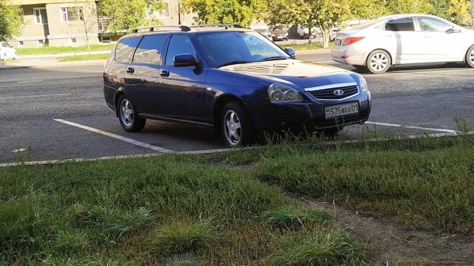 Ровный пол в багажник — Lada Приора универсал, 1,6 л, 2012 года ...