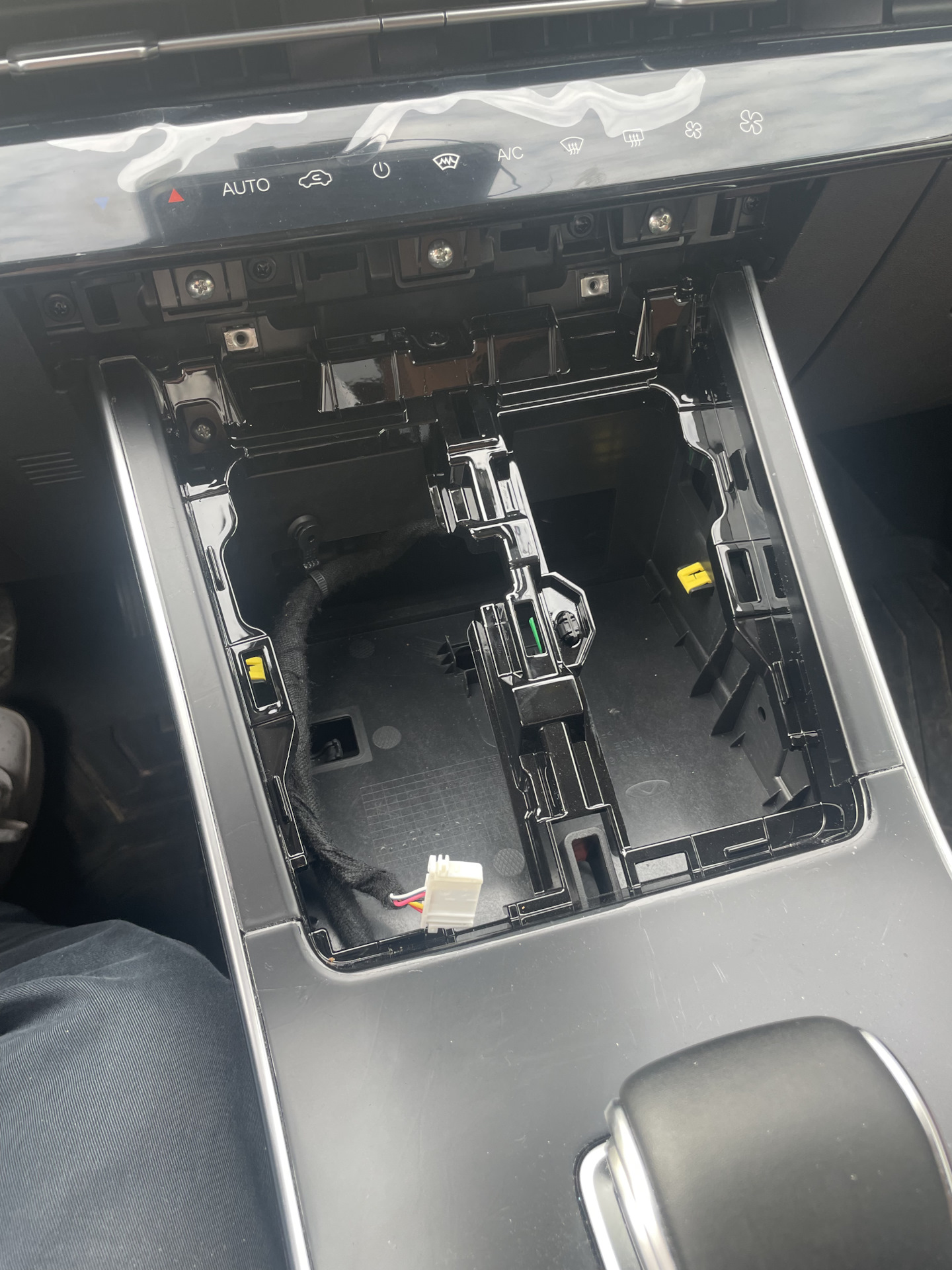 Фото в бортжурнале Omoda C5