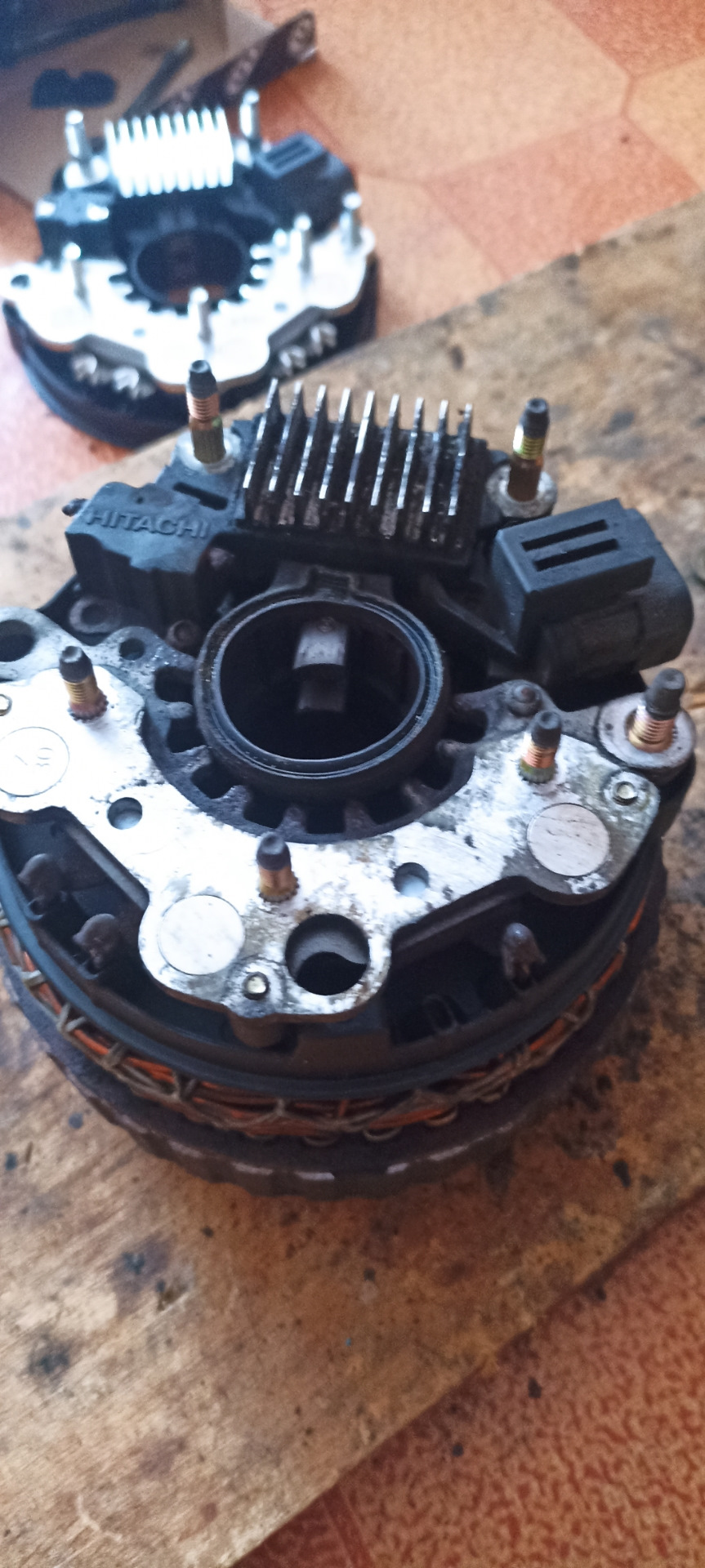 Генератор, стартер, акумулятор — Nissan Almera II (N16), 1,5 л, 2004 ...