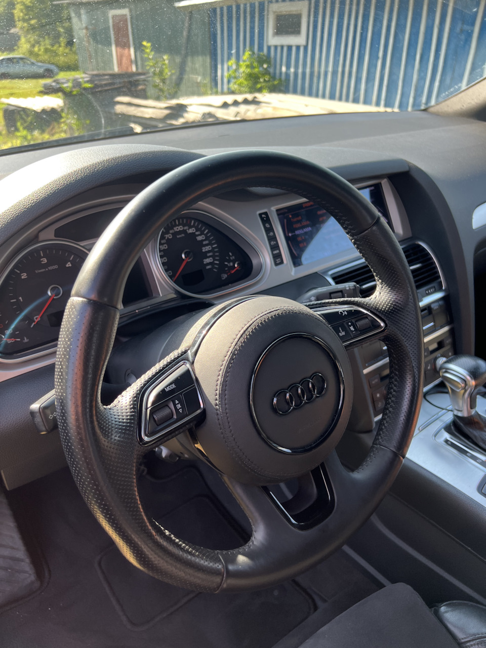 Подушка руля Кожа — Audi Q7 (1G), 4,2 л, 2011 года | стайлинг | DRIVE2