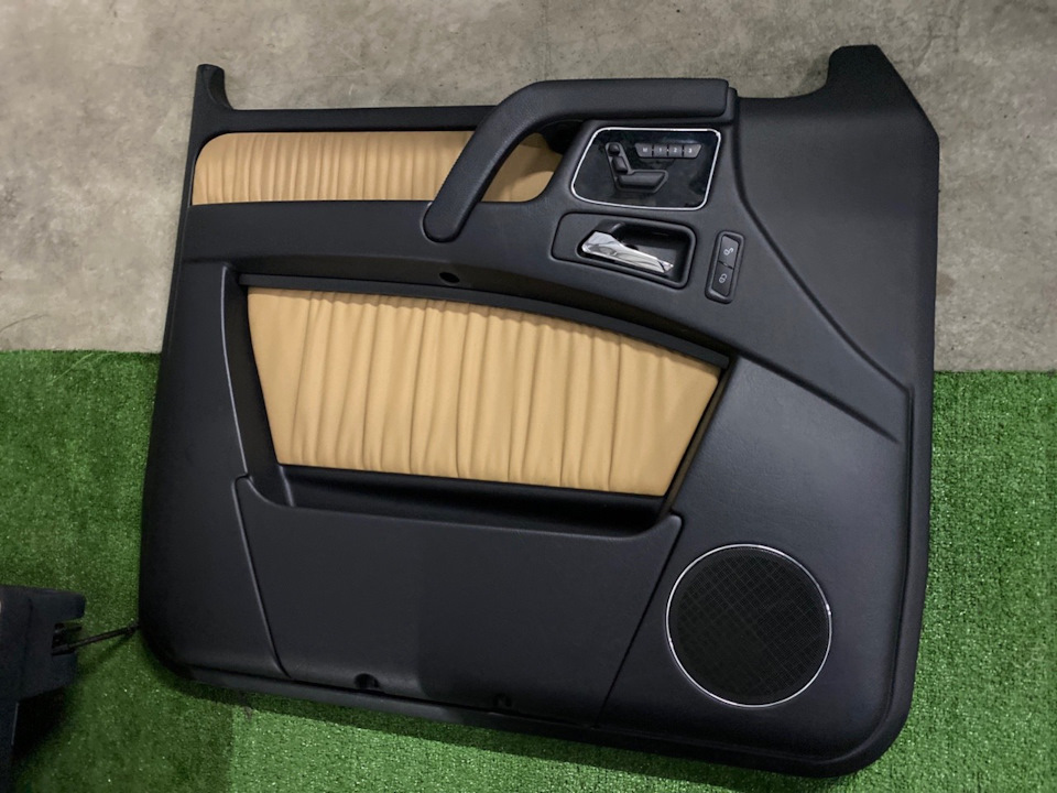 Водительская ручка дверной карты гелик 2013+ — Mercedes-Benz G 55 AMG ...