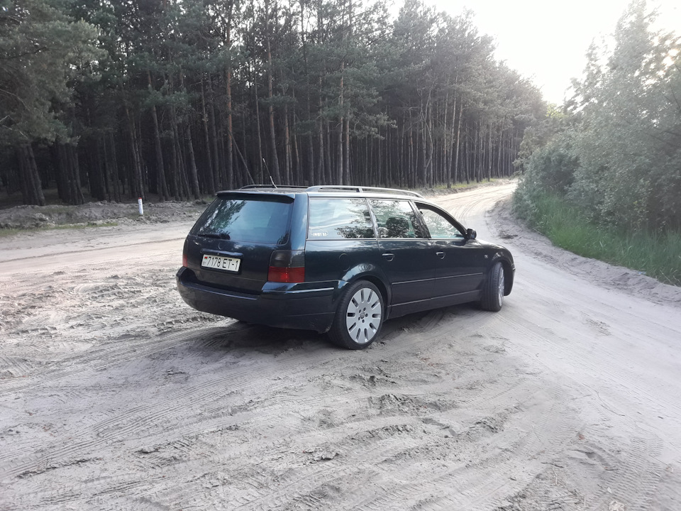 9 — Volkswagen Passat Variant (B5)