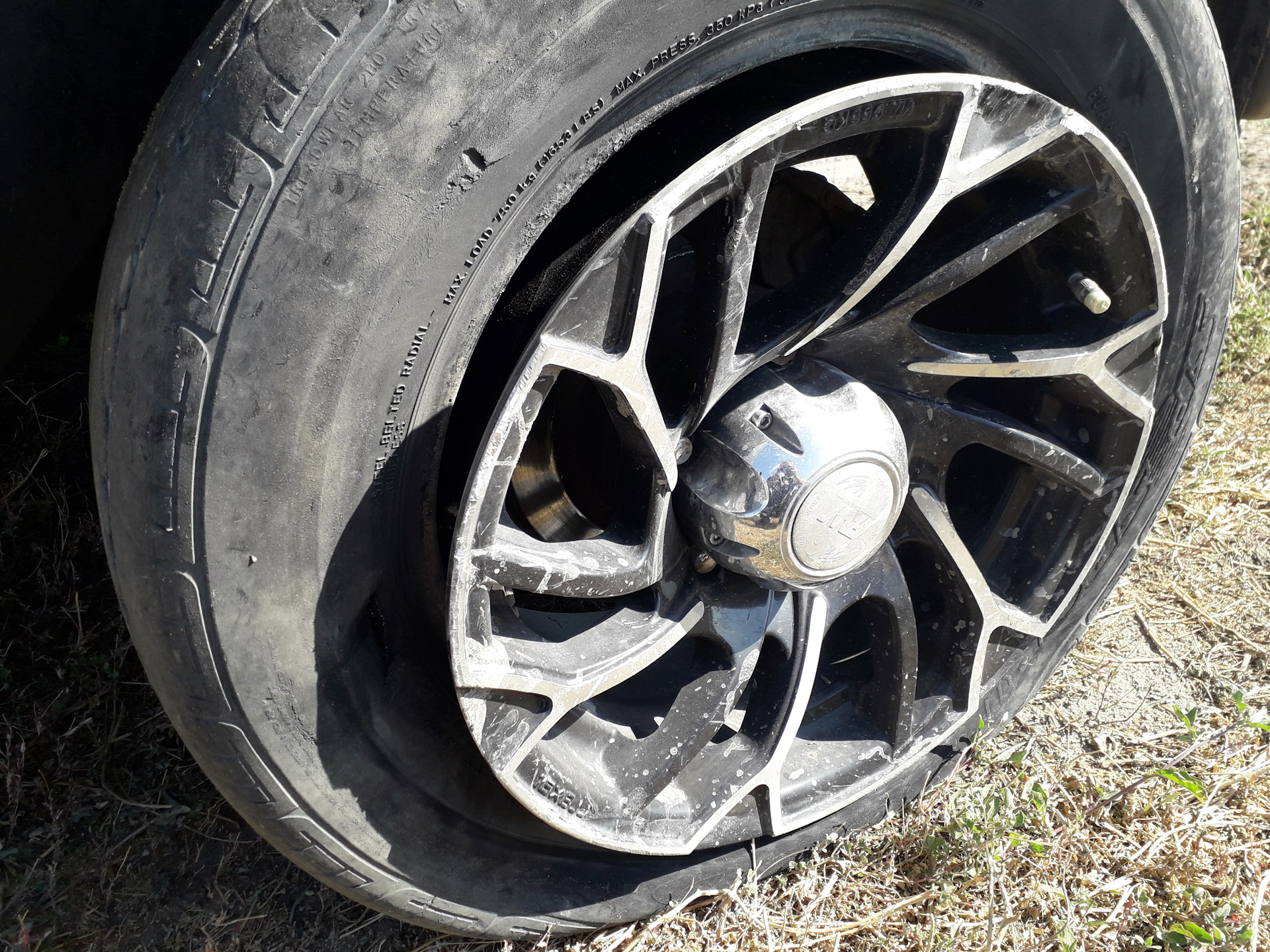 3-и записи в одном бж! как открутить секретку если ключ от не потерян ...