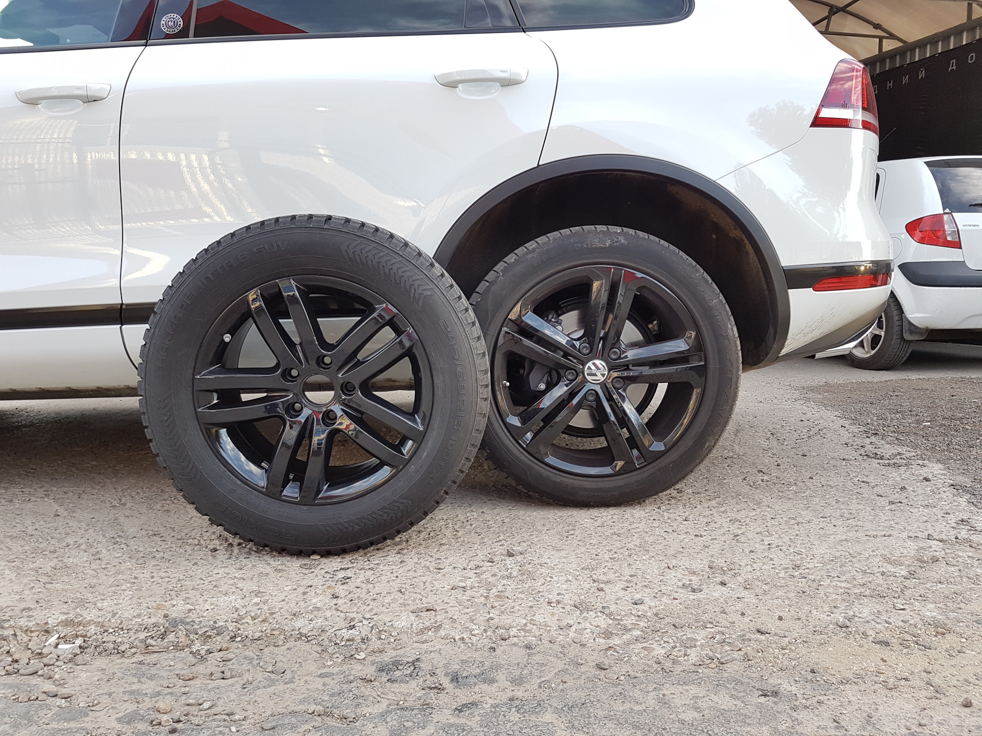 Шины 265 55 r19. 255/55 R19 Touareg NF. 255 60 R18 Туарег NF. 255 60 R18 Туарег. 255/60/18 На Туарег.