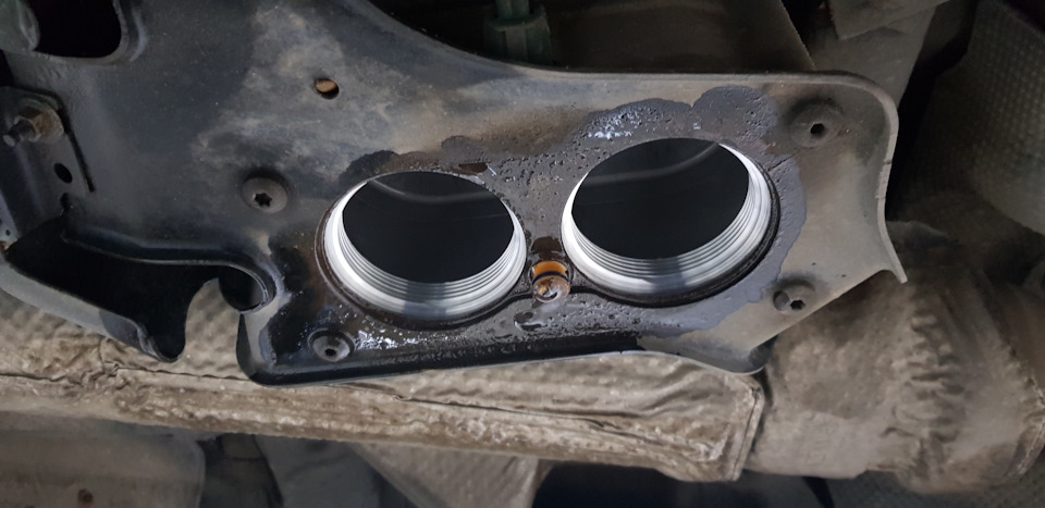 Фото в бортжурнале Jeep Grand Cherokee (WK2)