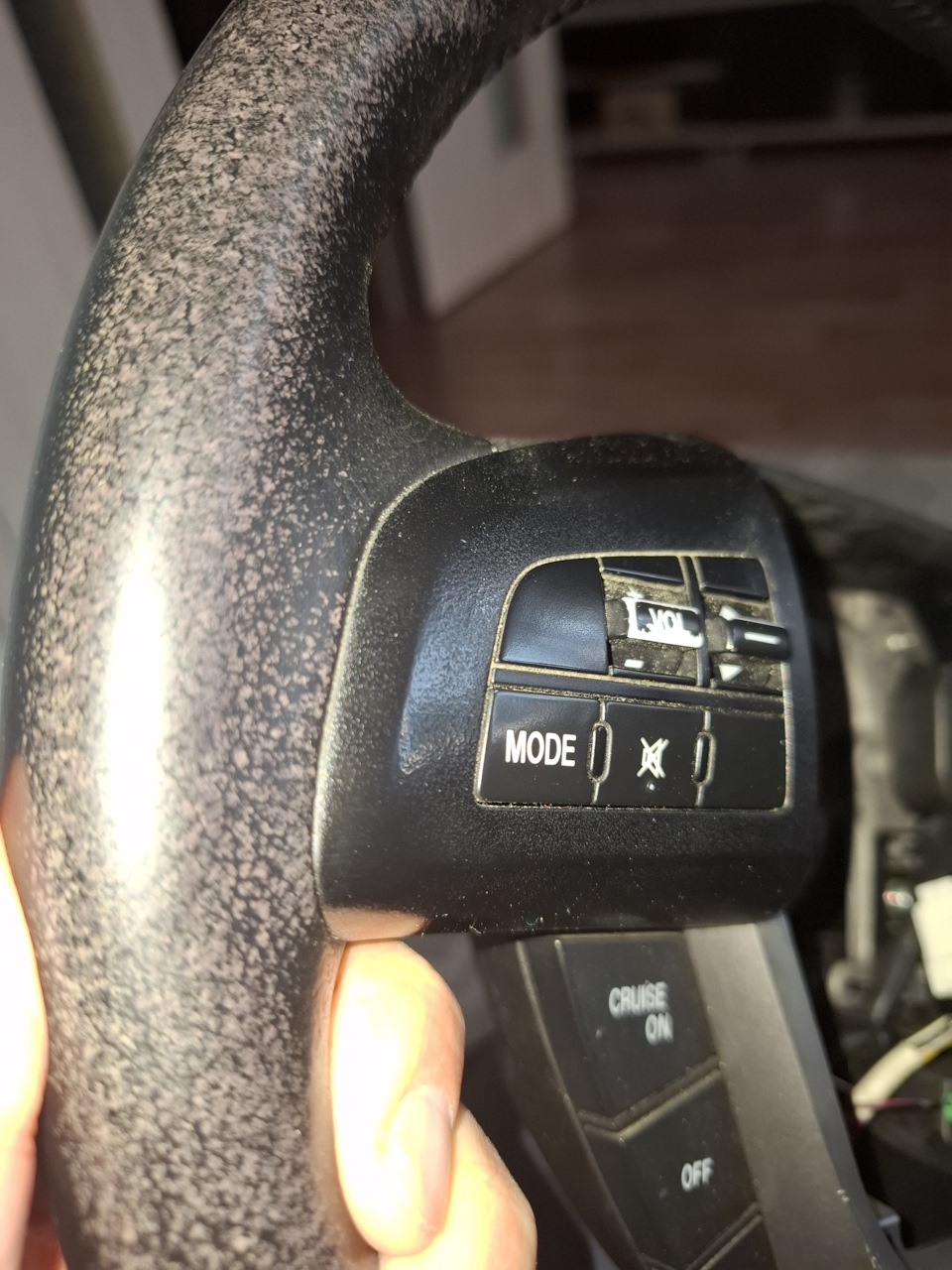 Блок кнопок слева — Mazda CX-7