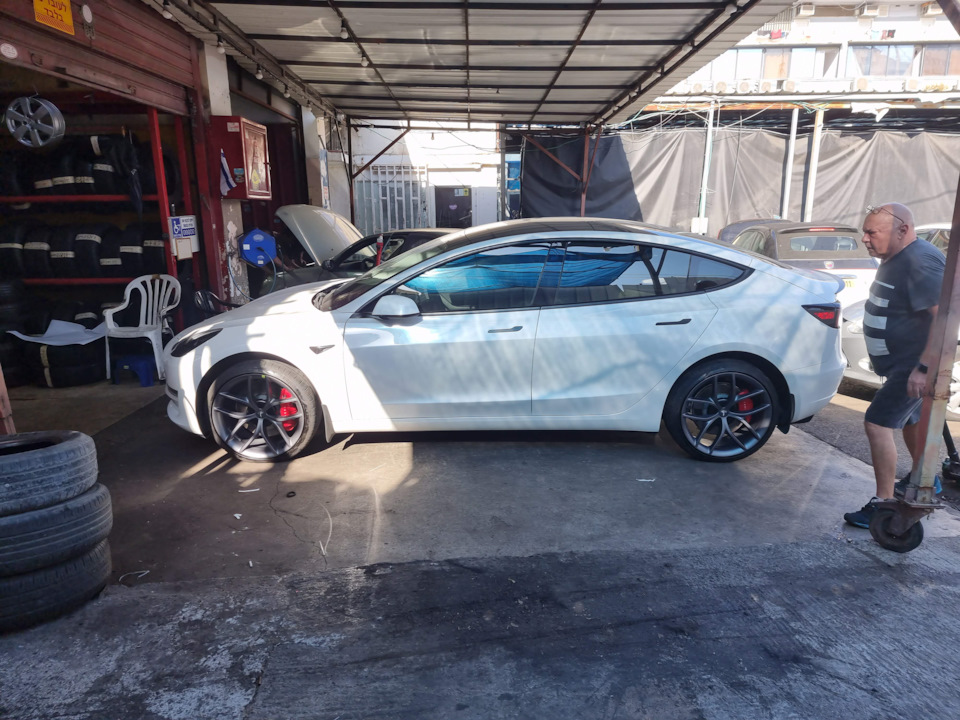 Фото в бортжурнале Tesla Model 3