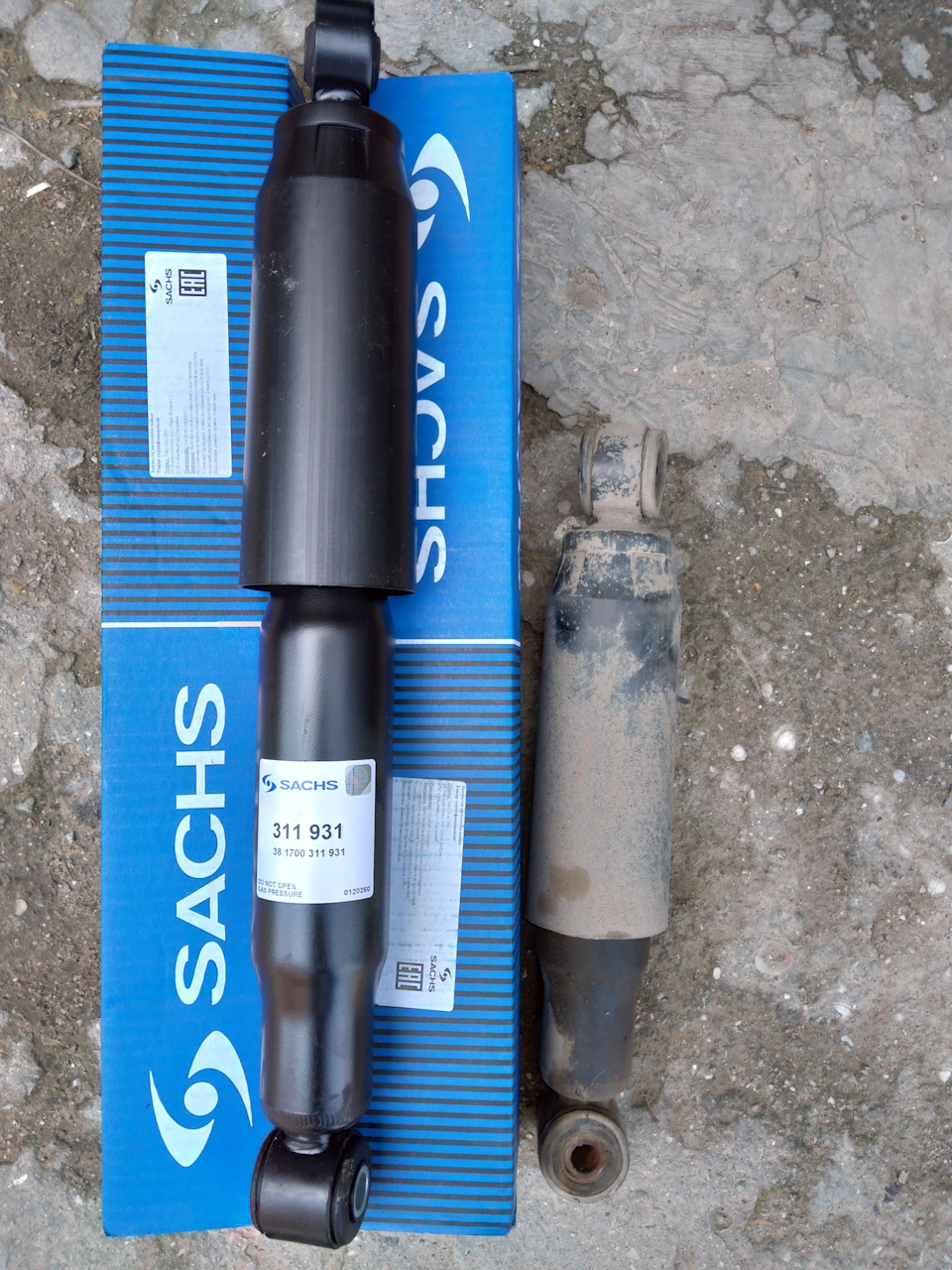 Замена задних амортизаторов. — FIAT Doblo (1G), 1,3 л, 2006 года ...