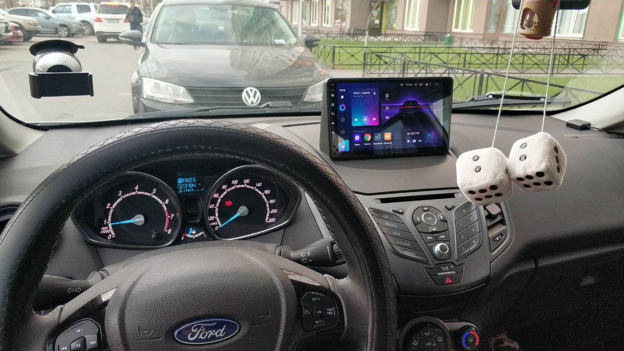 Ford fiesta, ДХО LED полоской, новые фары с линзами, мучения и поиски ...