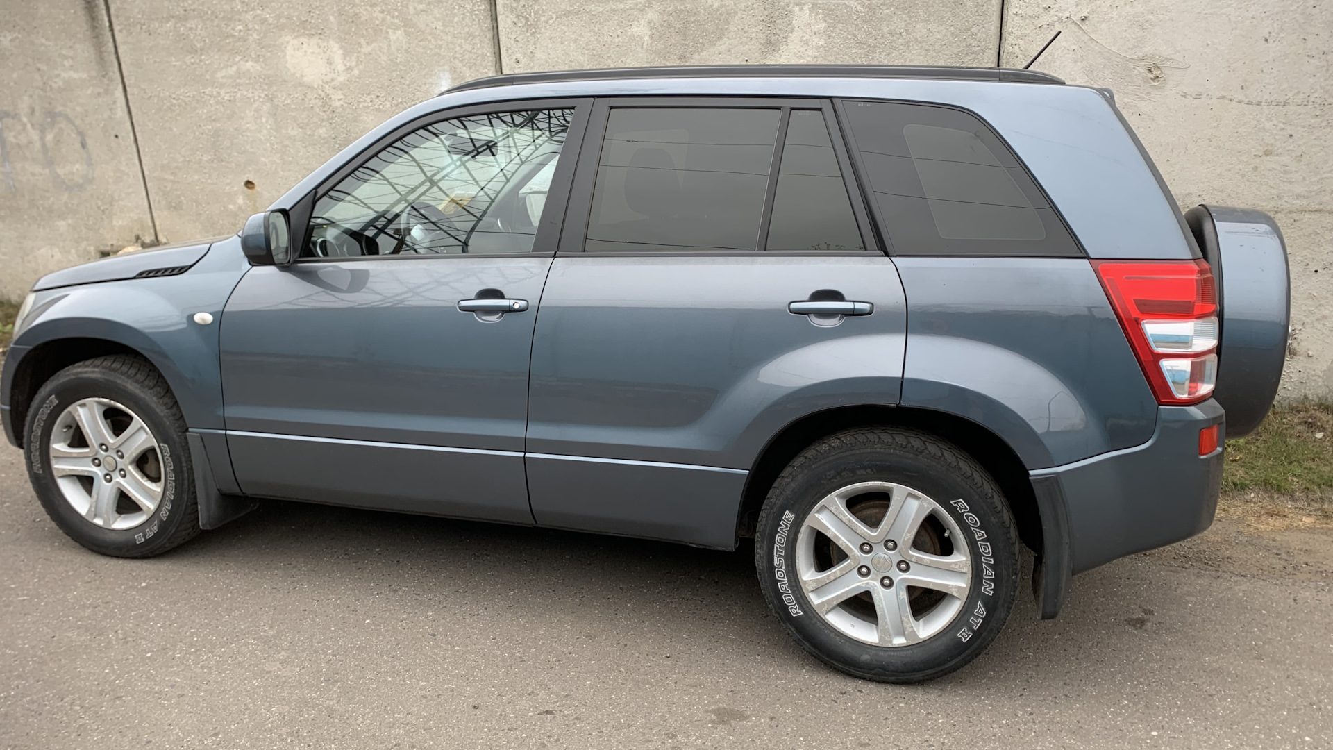 Suzuki Grand Vitara (2G) 2.0 бензиновый 2007 | Сузуки-сан 鈴木さん на DRIVE2