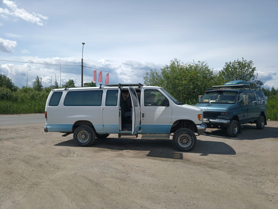 Фото в бортжурнале Ford E-Series (4G)